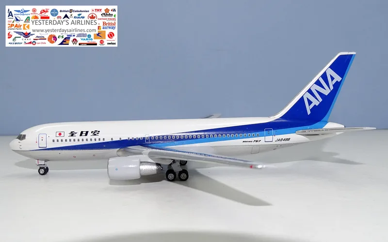 All Nippon Airways (ANA) Boeing 767-200 JA8488 1:400 Aeroclassics