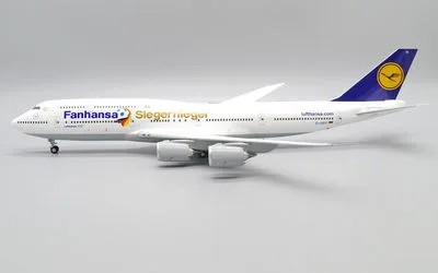 Lufthansa Boeing 747-8 D-ABYI 1:200 JC Wings