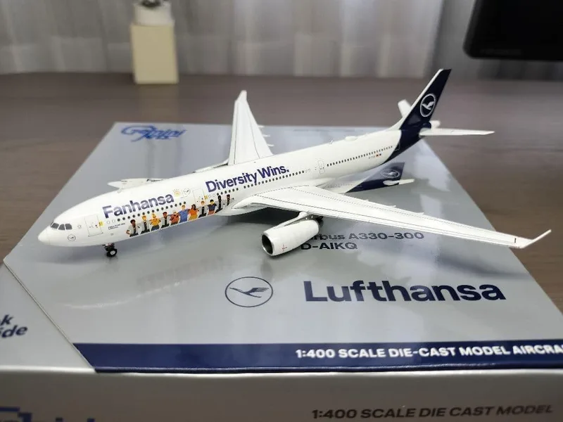 ルフトハンザ航空 エアバス A330-300 D-AIKQ 画像1
