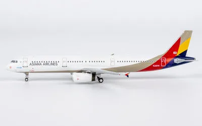 Asiana Airlines Airbus A321 HL8279 1:400 NG Models