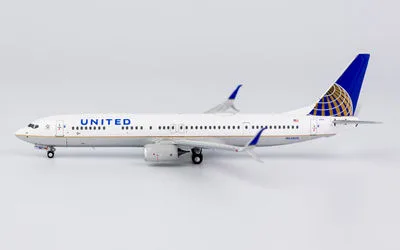 United Airlines Boeing 737-900 w/ Scimitar Winglets N66828 1:400 NG Models