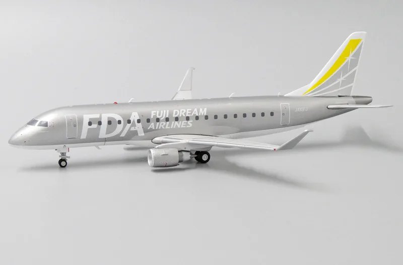 フジドリームエアラインズ エンブラエル E170 JA10FJ