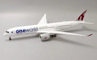 Qatar Airways Airbus A350-900 A7-ALZ 1:200 JC Wings