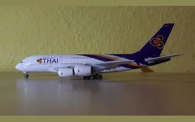 Thai Airways International Airbus A380-800 HS-TUD 1:400 JC Wings