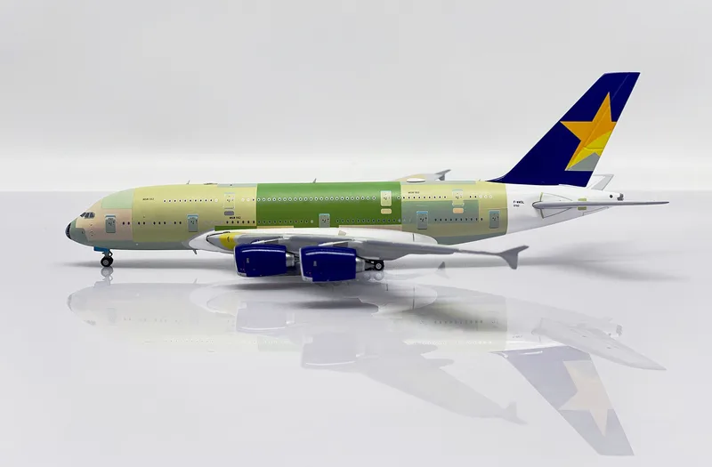 Skymark Airlines Airbus A380-800 F-WWSL 1:400 JC Wings
