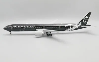 Air New Zealand Boeing 777-300ER ZK-OKQ 1:200 JC Wings
