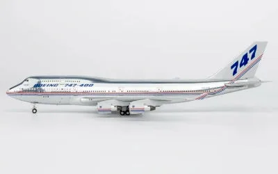 Boeing House Boeing 747-400 N401PW 1:400 NG Models
