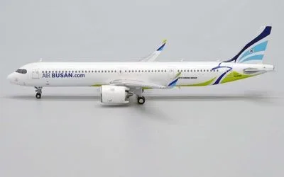 Air Busan Airbus A321neo HL8366 1:400 JC Wings