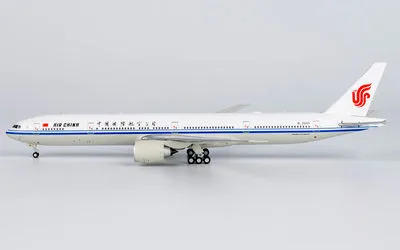 Air China Boeing 777-300ER B-2045 1:400 NG Models