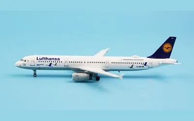 ルフトハンザ航空 エアバス A321 D-AIRR 画像1