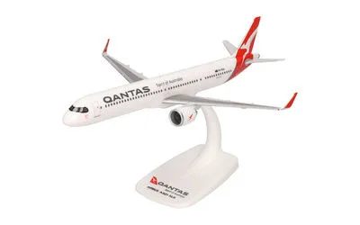 Qantas Airways Airbus A321XLR VH-OGA 1:200 Herpa
