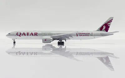 Qatar Airways Boeing 777-300ER A7-BEF 1:400 JC Wings