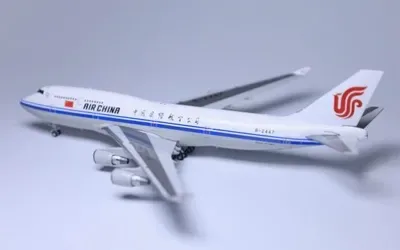 Air China Boeing 747-400 B-2447 1:400 YY Model