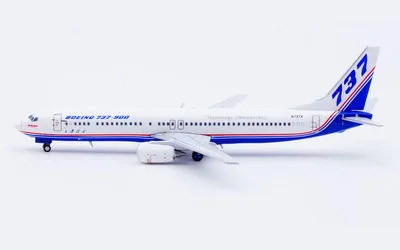 Boeing House Boeing 737-900 N737X 1:400 JC Wings