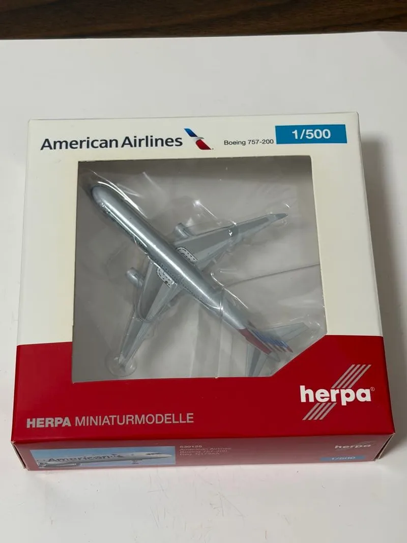 American Airlines Boeing 757-200 w/ Winglets N179AA 1:500 Herpa