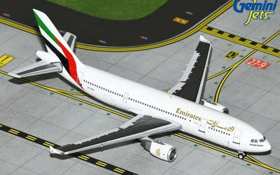 エミレーツ航空 エアバス A300-600 A6-EKC 画像1