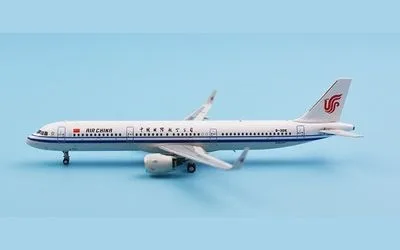 Air China Airbus A321neo B-301E 1:400 Panda Model
