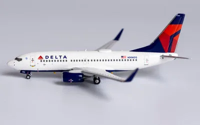 Delta Air Lines Boeing 737-700 w/ Winglets N306DQ 1:400 NG Models