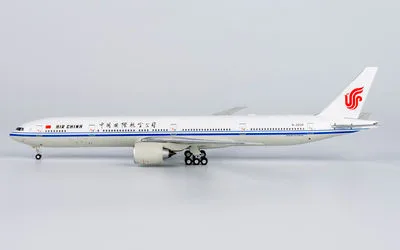 Air China Boeing 777-300ER B-2036 1:400 NG Models