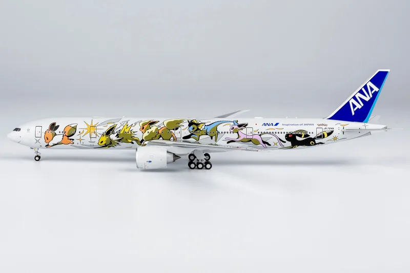All Nippon Airways (ANA) Boeing 777-300ER JA784A 1:400 NG Models