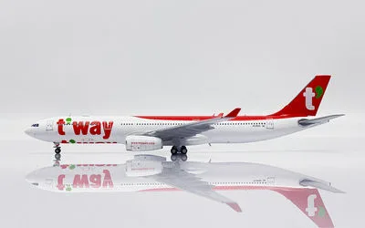 T'way Air Airbus A330-300 HL8500 1:400 JC Wings