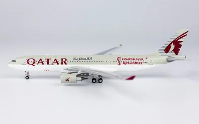Qatar Airways Airbus A330-200 A7-ACS 1:400 NG Models