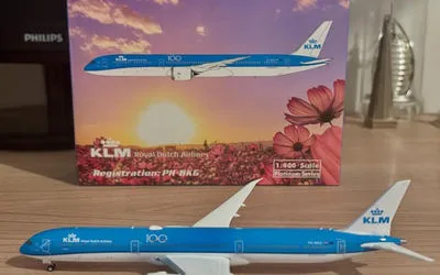 KLM Boeing 787-10 PH-BKG 1:400 Phoenix Models