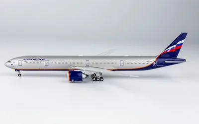 Aeroflot ボーイング 777-300ER RA-73148