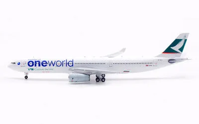 キャセイパシフィック エアバス A330-300 B-HLU