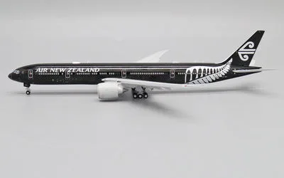 Air New Zealand Boeing 777-300ER ZK-OKQ 1:400 JC Wings