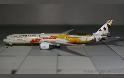 Etihad Airways Boeing 787-10 A6-BMD 1:500 Herpa