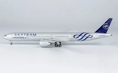 Air France Boeing 777-300ER F-GZNT 1:400 NG Models