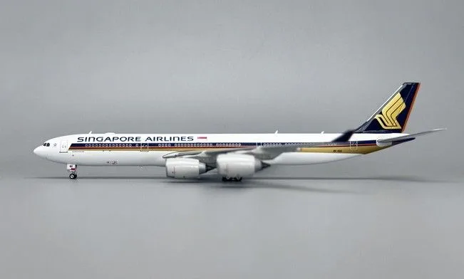 Singapore Airlines Airbus A340-500 9V-SGC 1:400 Phoenix Models