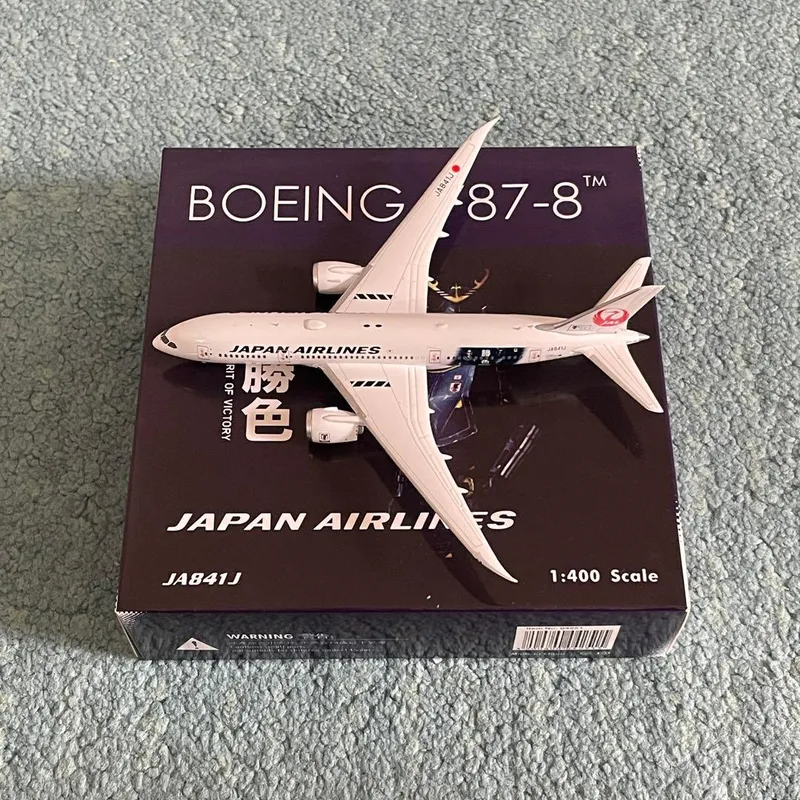 Japan Air Lines (JAL) Boeing 787-8 JA841J 1:400 Phoenix Models