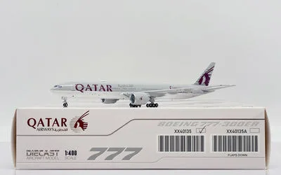 Qatar Airways Boeing 777-300ER A7-BEF 1:400 JC Wings