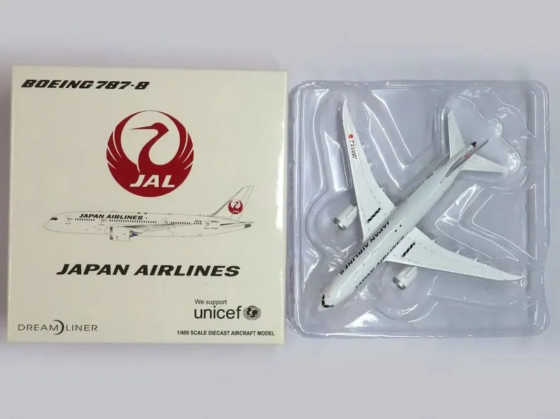 JAL ボーイング 787-8 JA844J 画像1