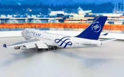 China Airlines Boeing 747-400 B-18206 1:400 HX Models