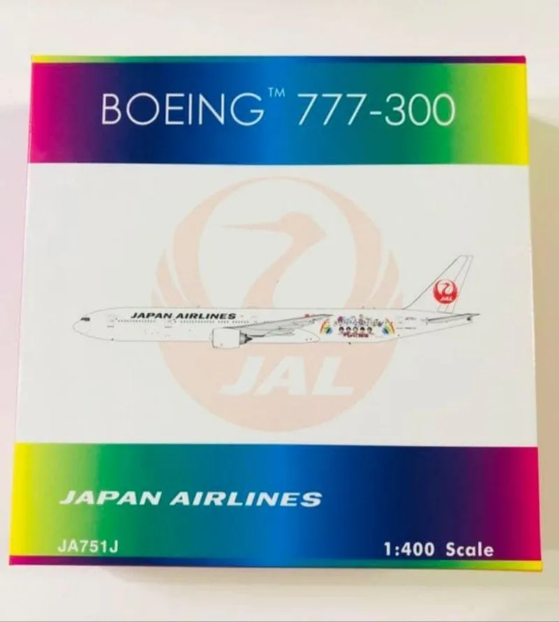 Japan Air Lines (JAL) Boeing 777-300 JA751J 1:400 Phoenix Models