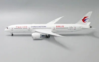 China Eastern Airlines Boeing 787-9 B-206K 1:200 JC Wings
