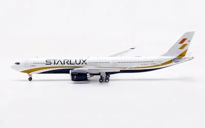 Starlux Airlines Airbus A330-900 B-58303 1:400 Aviation400