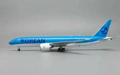 Korean Air Cargo Boeing 777-200F HL8285 1:400 Phoenix Models