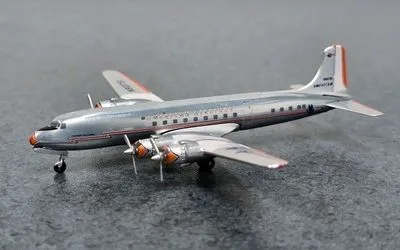 アメリカン航空 ダグラス DC-6B N90751