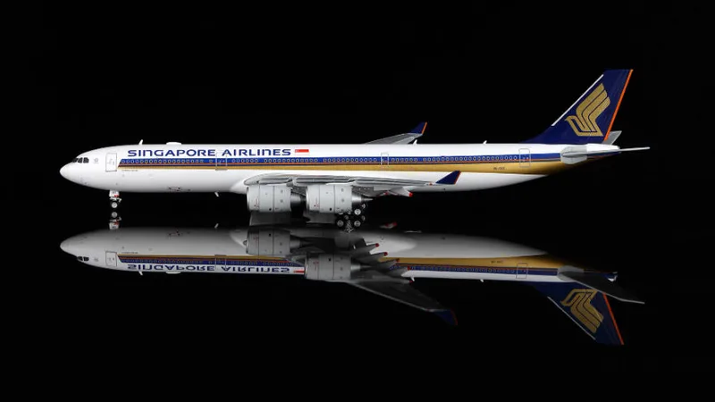 Singapore Airlines Airbus A340-500 9V-SGC 1:400 HX Models