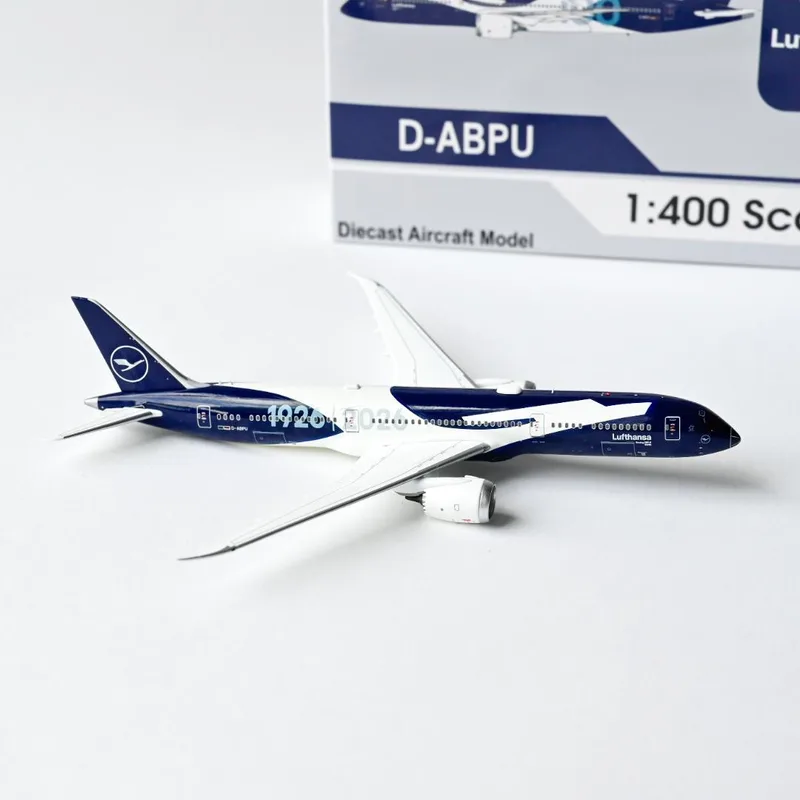 Lufthansa Boeing 787-9 D-ABPU 1:400 Aviation400