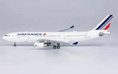 Air France Airbus A330-200 F-GZCG 1:400 NG Models