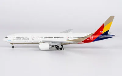 Asiana Airlines Boeing 777-200 HL7791 1:400 NG Models