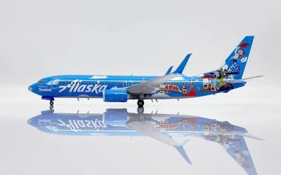 Alaska Airlines Boeing 737-800 w/ Scimitar Winglets N537AS 1:200 JC Wings