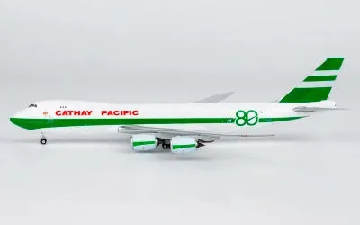 キャセイカーゴ ボーイング 747-8F B-LJE