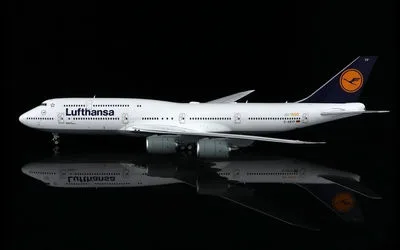 Lufthansa Boeing 747-8 D-ABYP 1:200 SQ Wings