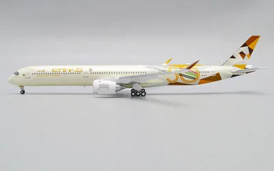 Etihad Airways Airbus A350-1000 A6-XWB 1:400 JC Wings